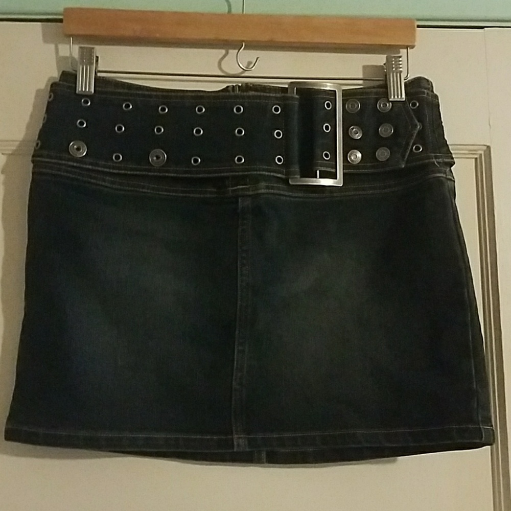 COPY - No Boundaries (SIZE 5 JUNIORS) jean mini s…